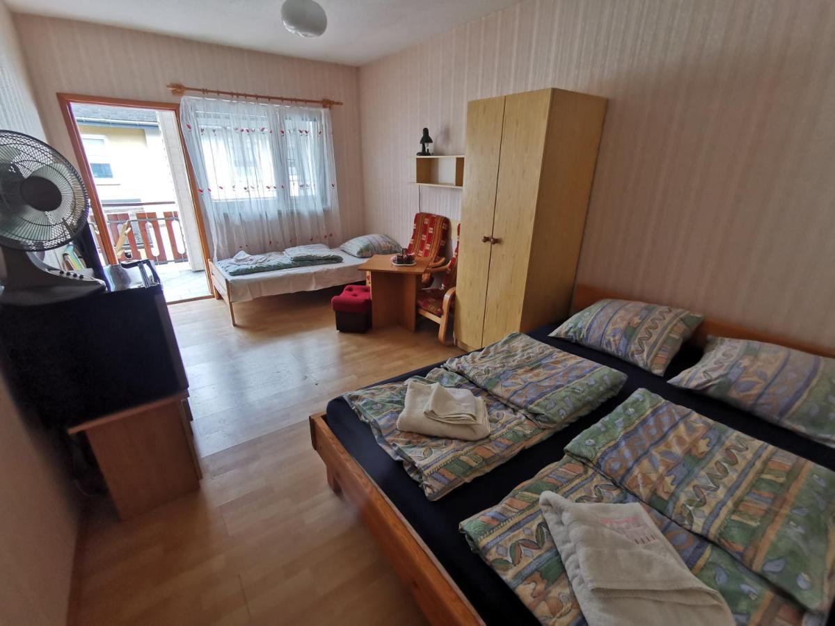 Dom Wczasowy Maja Dźwirzyno Eksteriør bilde